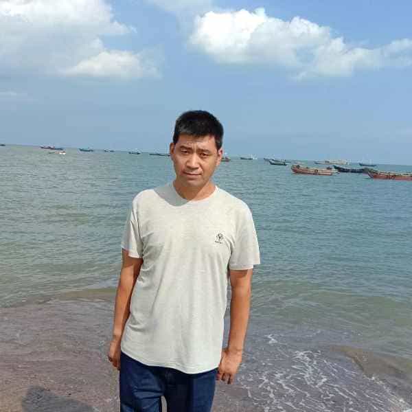 44岁岁辽宁单身帅哥 - 阳泉吉缘网