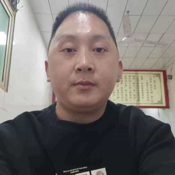 37岁岁陕西单身帅哥 - 阳泉吉缘网