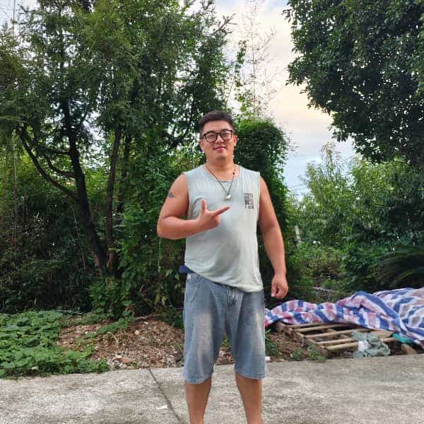 32岁岁浙江单身帅哥 - 阳泉吉缘网