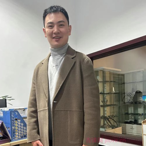 32岁岁四川单身帅哥 - 阳泉吉缘网
